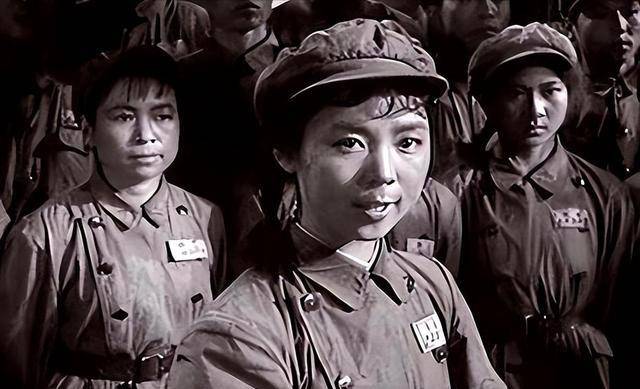 演员刘尚娴:我这辈最幸运的事情,就是嫁给救赎自己的初恋丈夫_沈国瑞