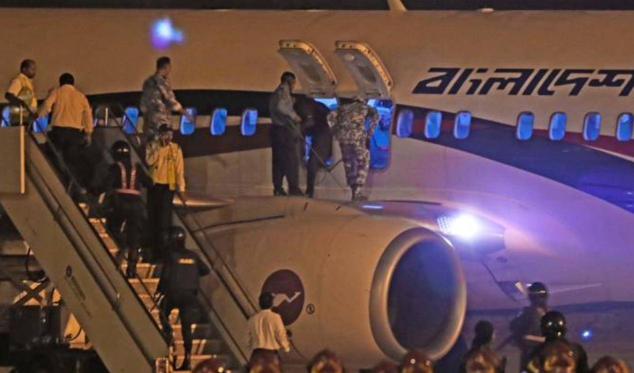 年轻机长贪得无厌,因分配住房未满足自己,竟劫机飞往台湾_袁斌_飞机