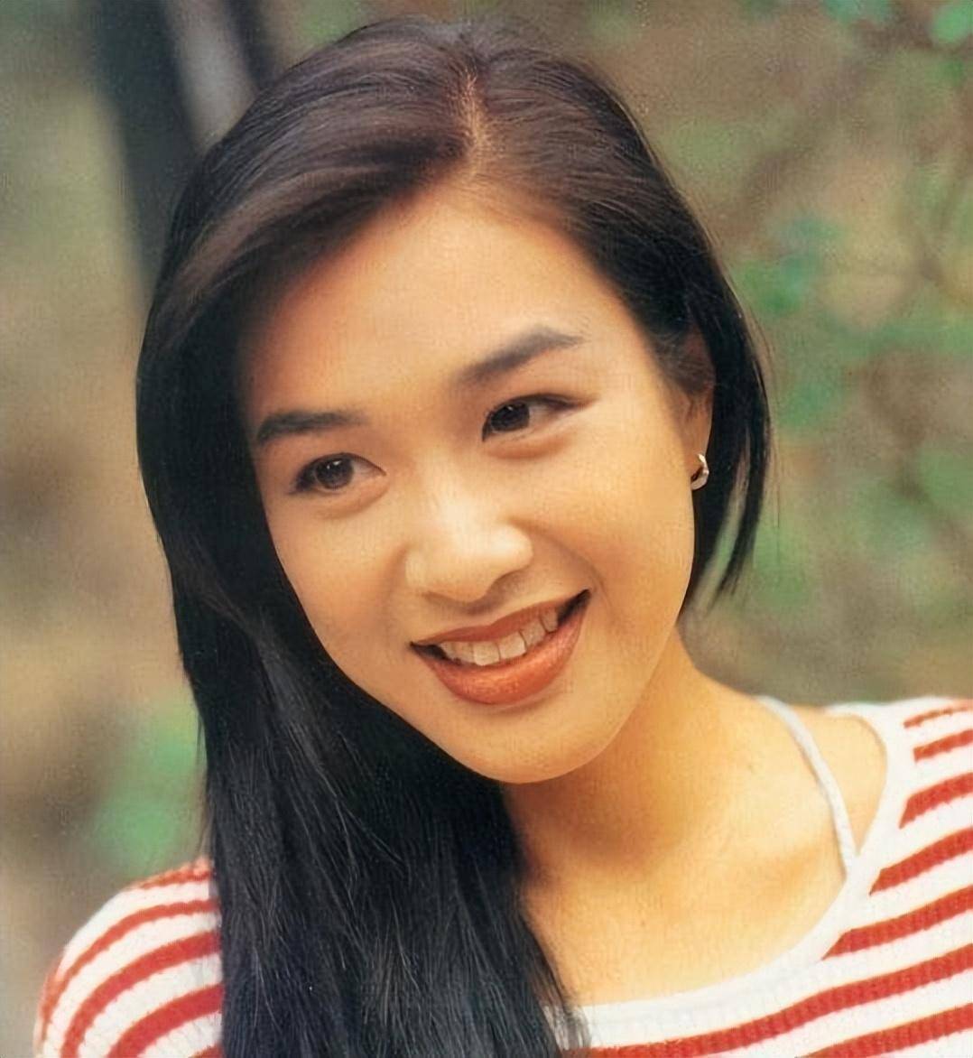 钟丽缇和前夫严铮:一见钟情结婚8年,生2个女儿,却