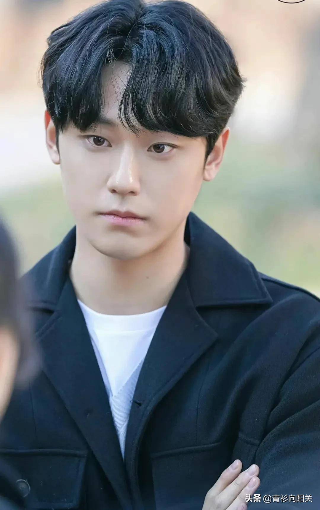 黑暗荣耀:了解五人组对文东恩的霸凌,就懂她选择蛰