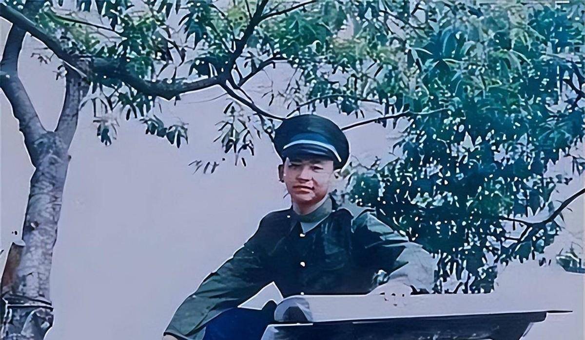 王伟遗孀阮国琴:丈夫牺牲她拒绝改嫁,独自将儿子培养成栋梁之材_飞行