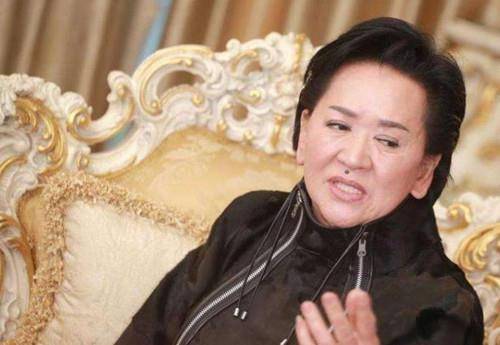 她忍痛穿30年塑身衣,丈夫去世4亿遗产只得1元_洪金梅_邓永祥_儿女