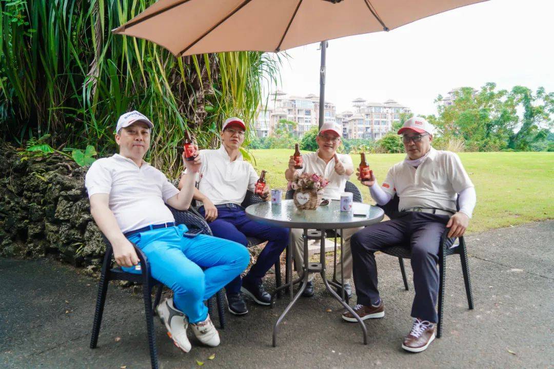 11届校友,球队队员兼主持人林舒雅女士:"百年风雨,百年沧桑,百年桃李