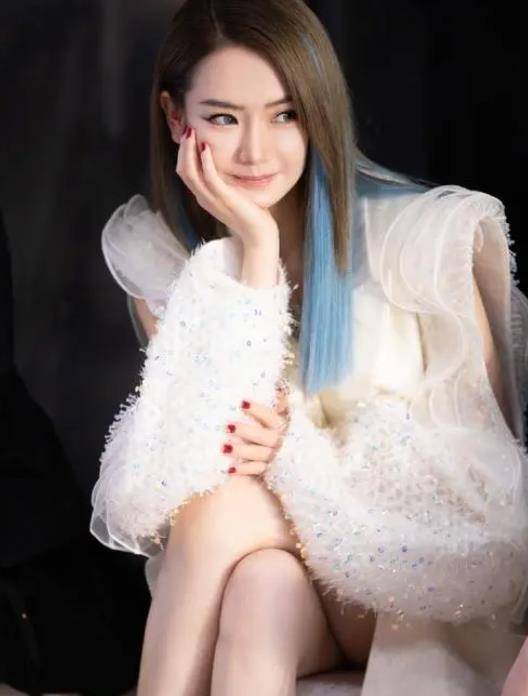 "的7位女星:就算没后台,狠起来"大佬"都不敢惹_陈慧琳_安以轩_袁立