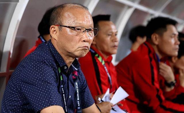 前越南队名帅低价签约,曾带队击溃国足_朴恒绪_主教练_媒体