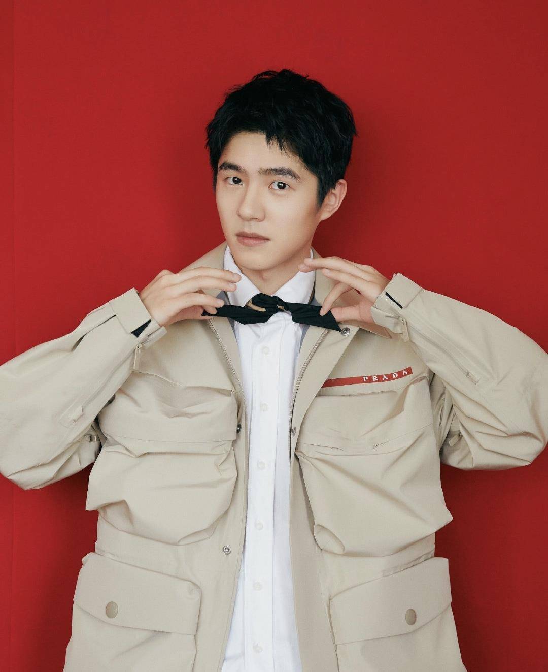 原创刘昊然时尚资源大爆发绯红妆演梨园大咖转身拿下奢侈品牌代言