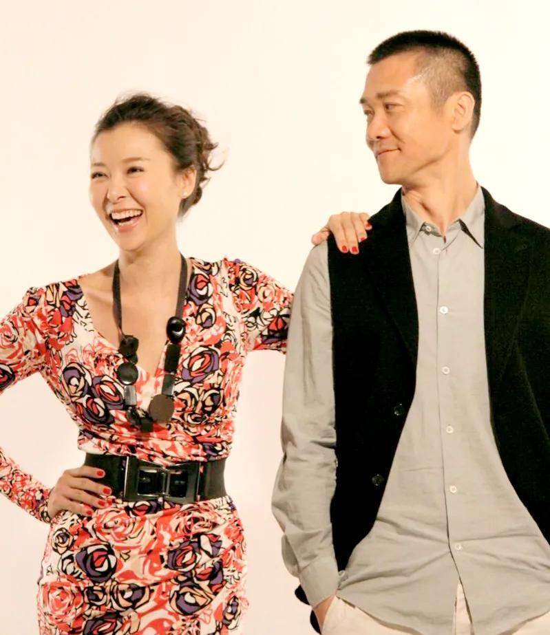 诊断活不过38岁,爱情惹人争议,如今活出自己的精彩_孩子_李亚鹏_爷爷