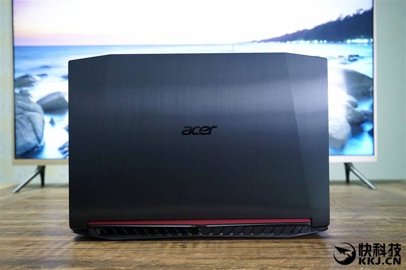 宏碁暗影骑士3进阶版评测:=2个小米笔记本_产品_接口_机身