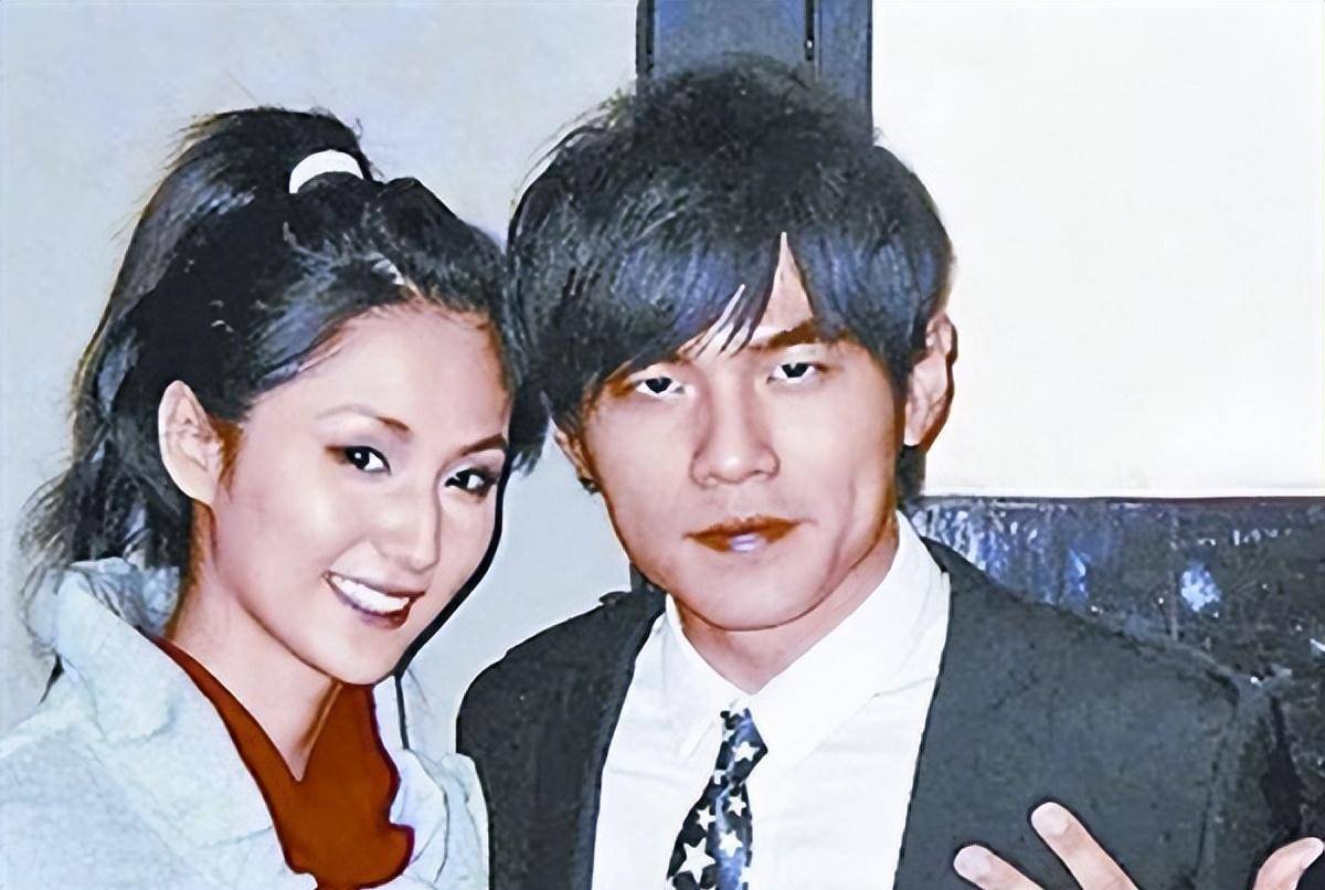 虽然蓝燕说得信誓旦旦,但到底有没有和周杰伦来往,外界也不知道.