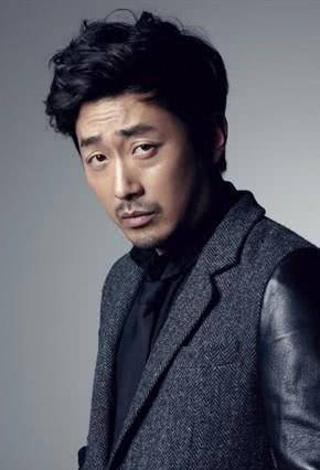 张东健_朱镇模_入侵