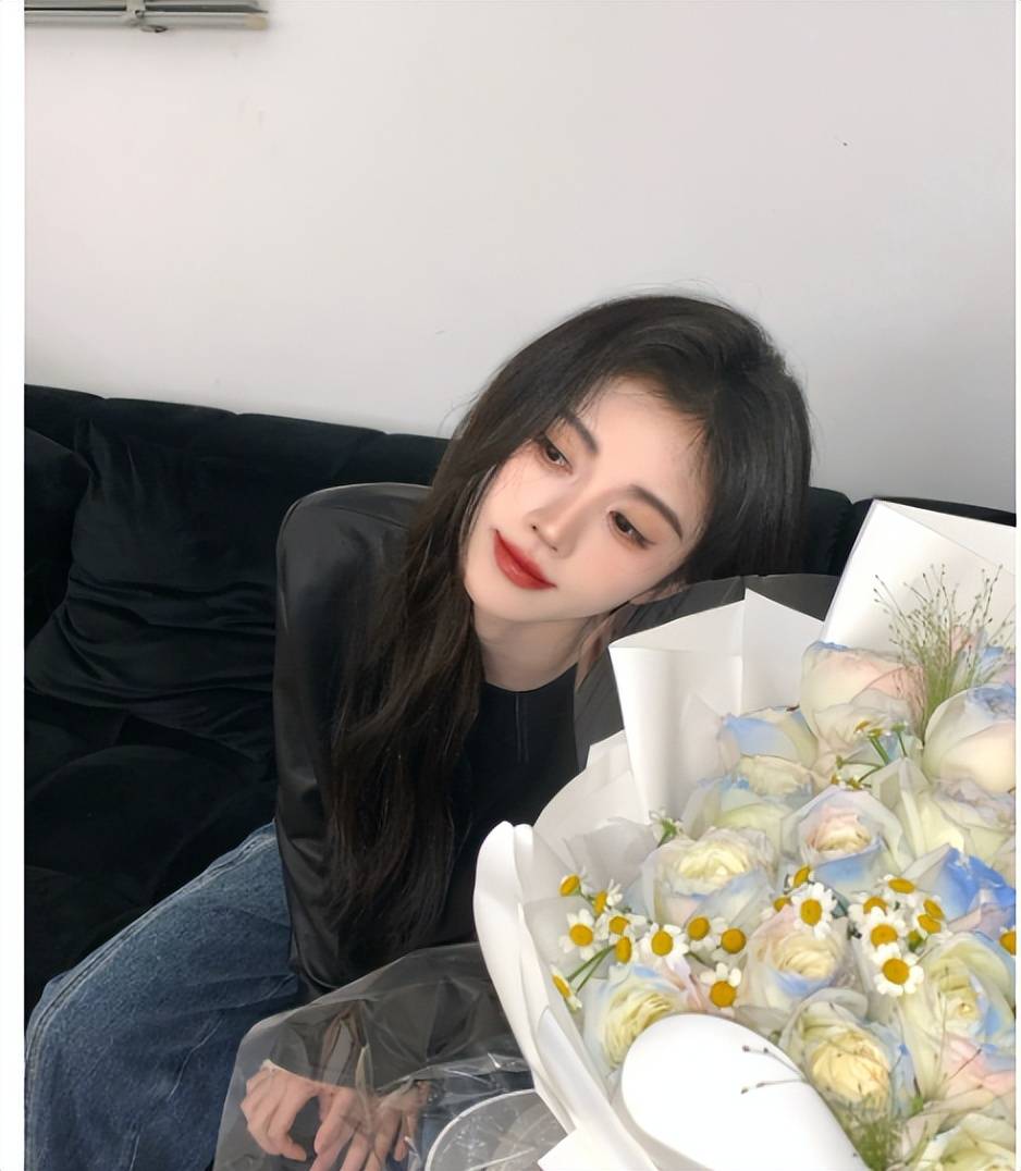 太惊艳:鞠婧祎晒日常私照,可爱感十足!_女神_作为一个_包括