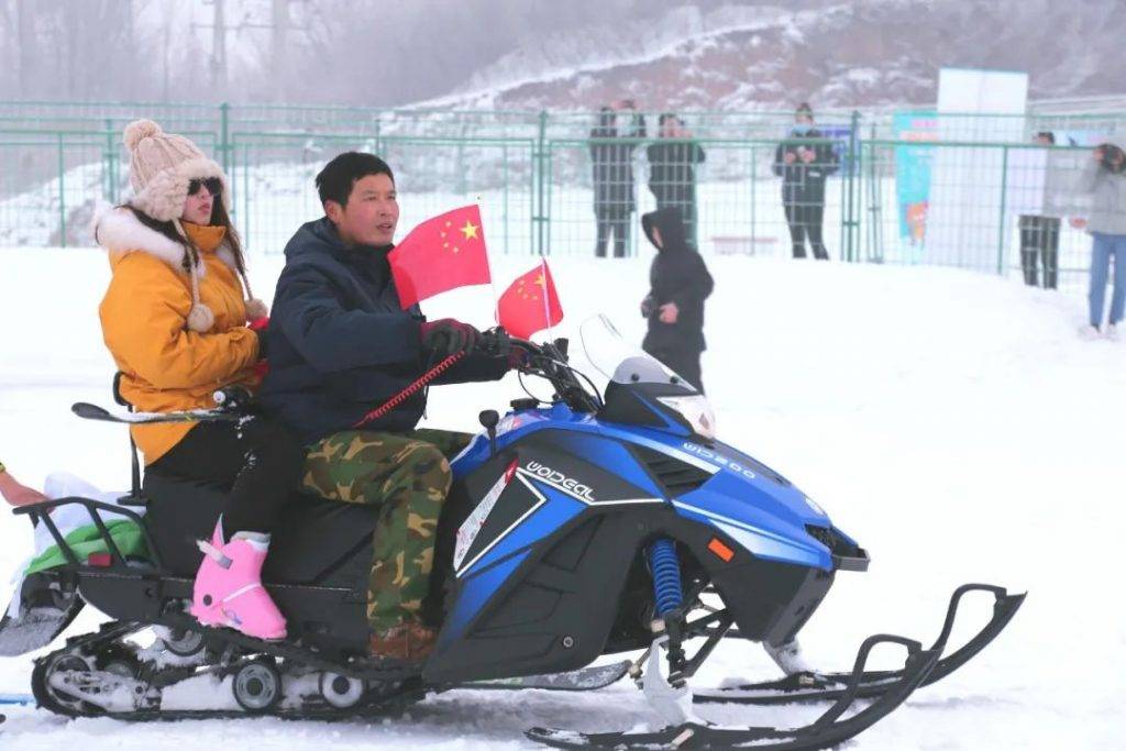 红薯岭滑雪场图片