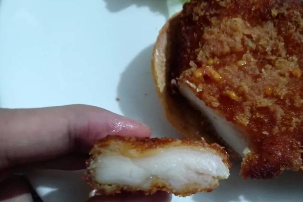 据说是大张伟的最爱,汉堡王炫辣鸡腿堡测评_面包_香味_西红柿