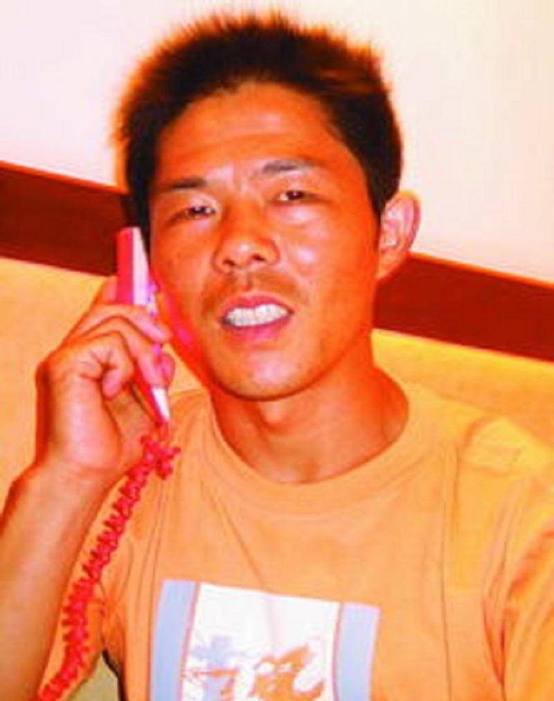 河南小伙魏青刚:三次跳海为救人,英雄隐去不留名_女子_落水_父亲