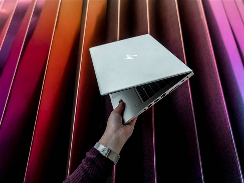 近日,惠普正式更新了旗下高端商务笔记本elitebook系列