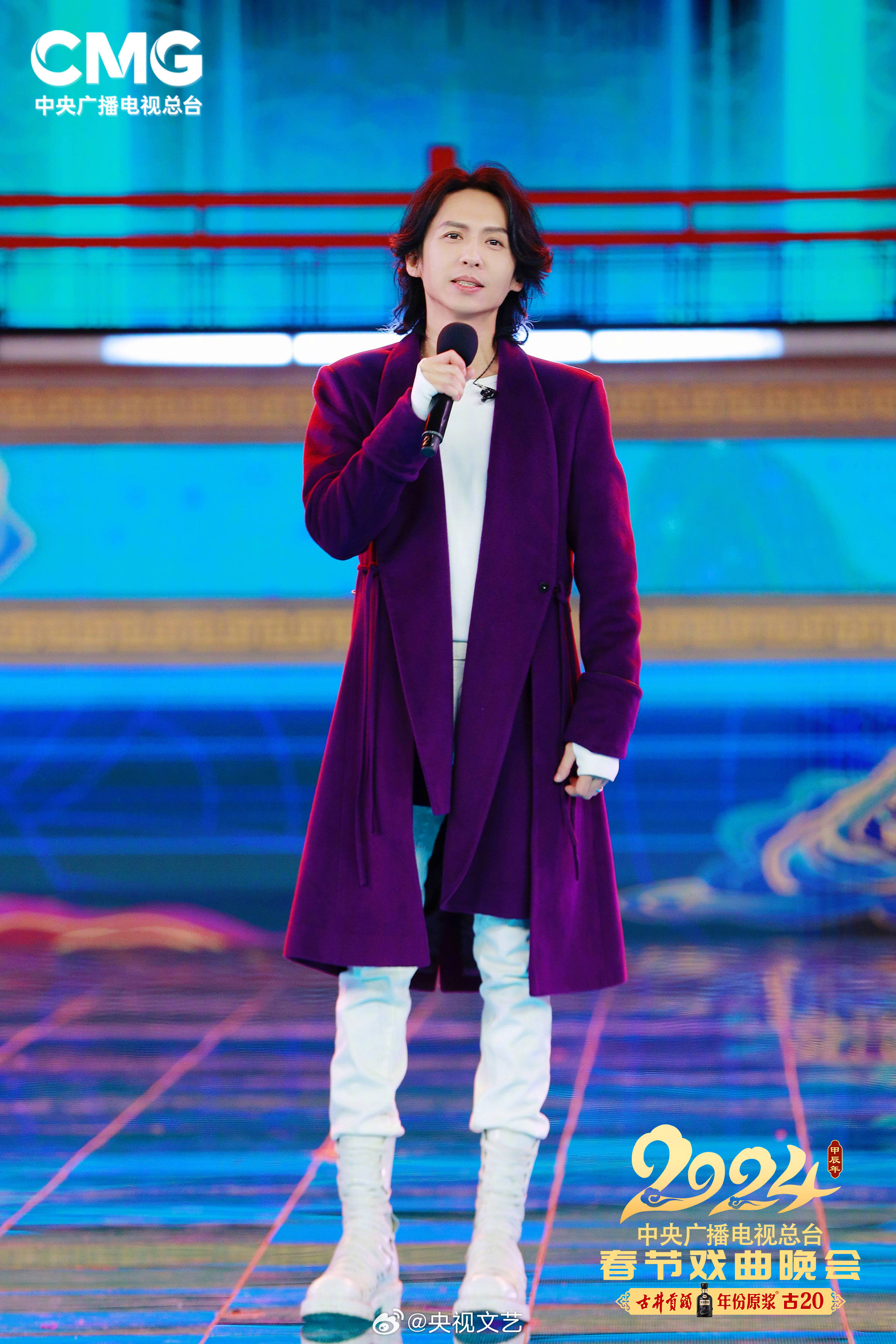 《2024年春节戏曲晚会》上,张淇与孟佳,刘洋洋合唱的戏歌《国风超有戏