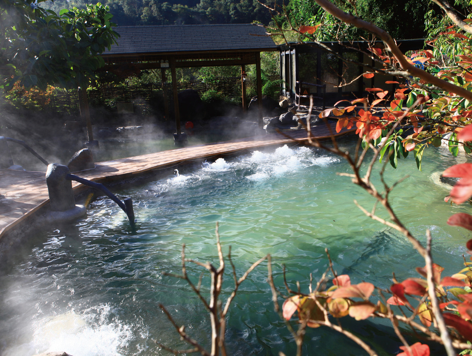 你好,三月丨春暖温泉季,赴一场暖暖的"泉"时光_热海_温泉啦_温泉溢