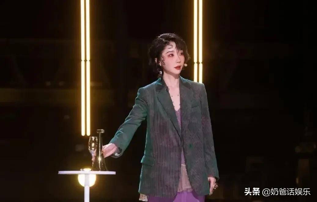 原创宁静的淡定刘恋的神算那英的搞笑扭转了乘风破浪的颓势