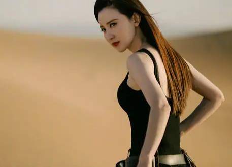 "张萌:公司市值13亿,坐拥上亿别墅,吊灯能买一套房_网友_热度_吕超