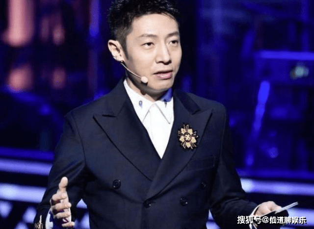 原创汪峰和撒贝宁的收入对比简直就是天壤之别没对比就没有伤害