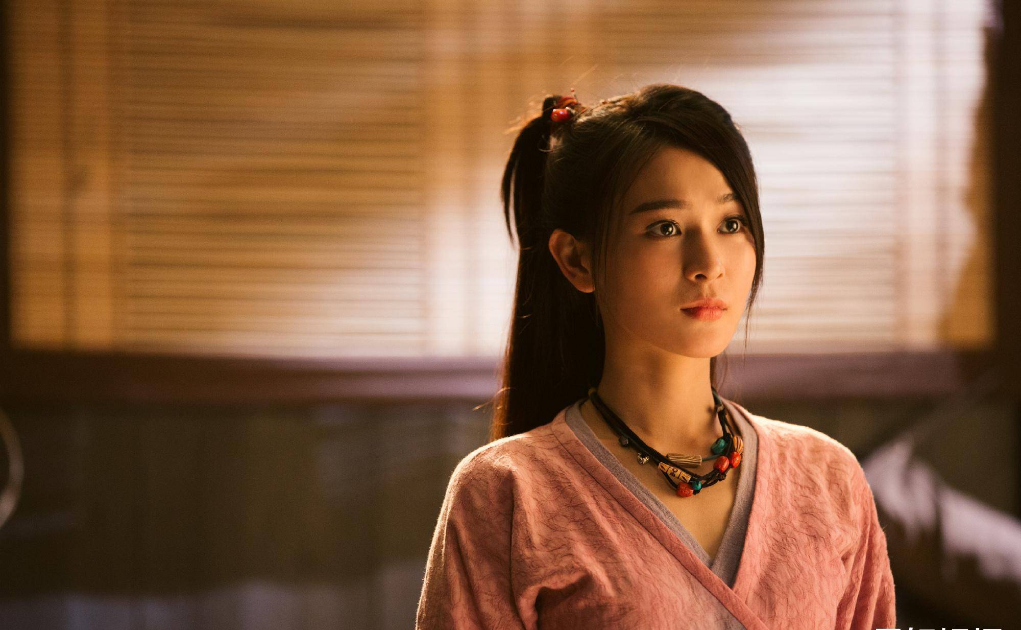 《天意》也是海铃演艺事业的一个节点,因为自《太子