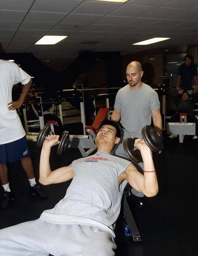 nba训练师爆料:中国篮球为何惨败日本?这一问题是关键!