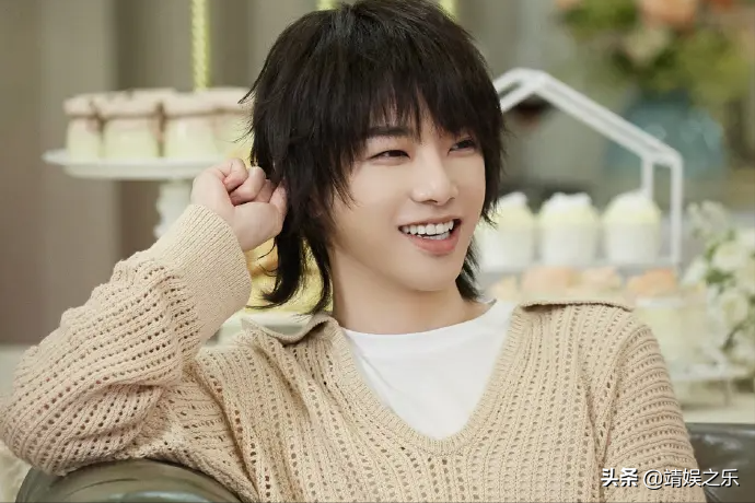 未婚生子1年多,华晨宇被扒新恋情后,张碧晨有喜真相被质疑_孩子_节目