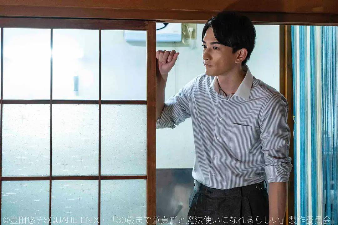 比如说在《到了三十岁还是处男,似乎要变成魔法师》这部剧中,安达清原