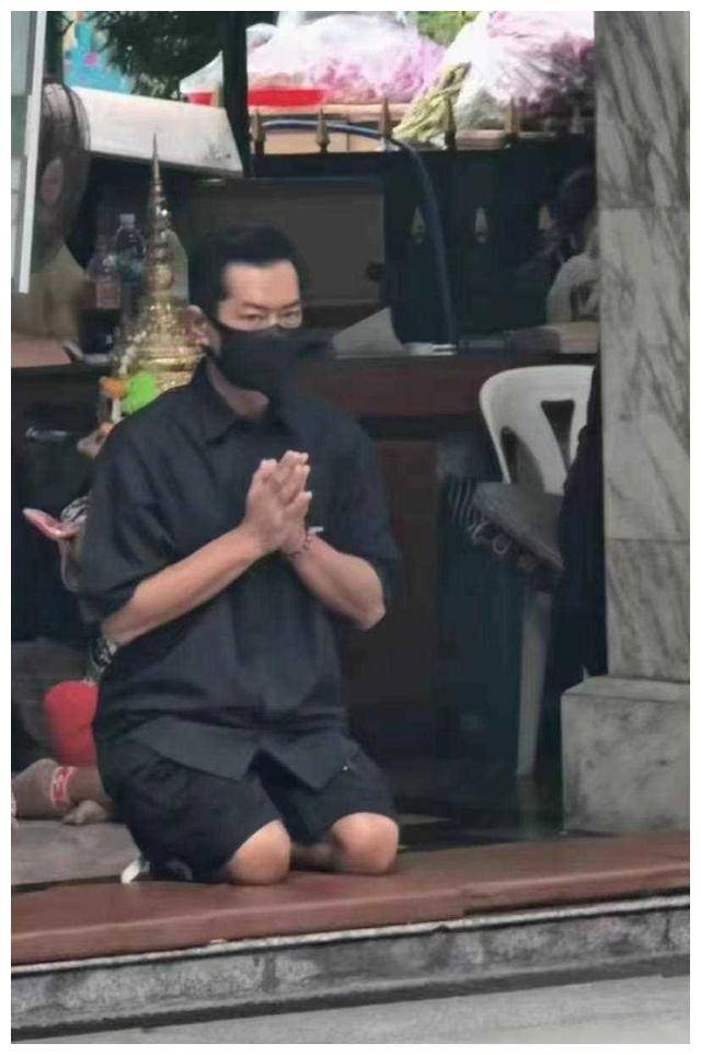 热搜眼神,王石现身!