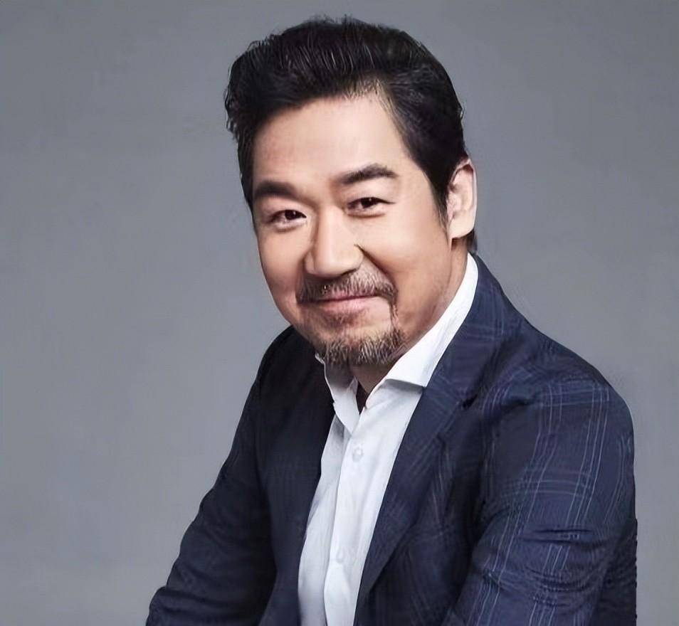 原创张国立和罗秀春分手34年儿子成为他们婚姻的牺牲品