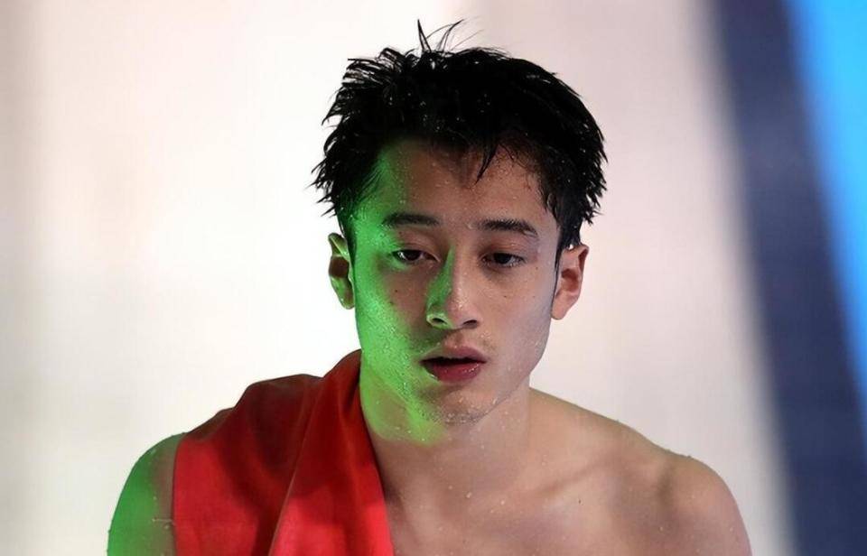 原创跳水世界杯杨昊惊险夺男十米台冠军墨西哥生猛悍将只差两分多屈居