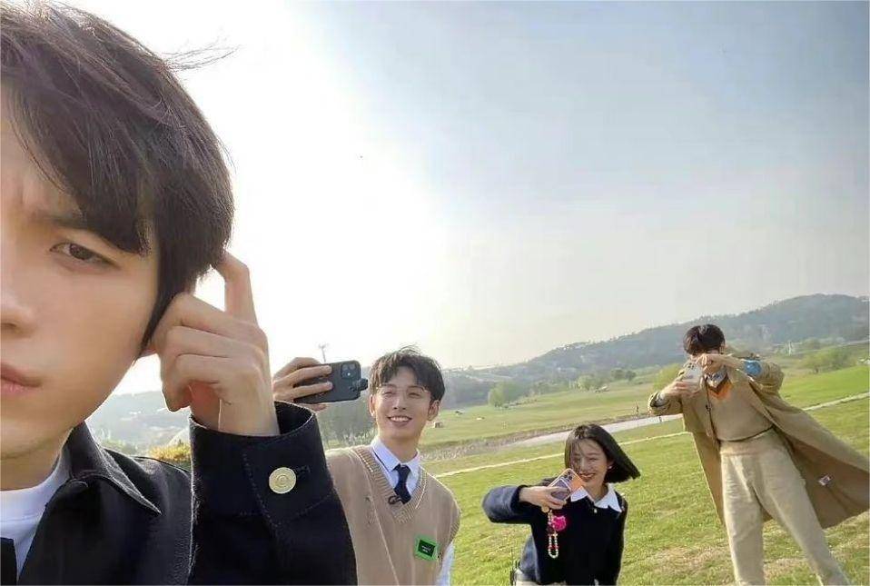 原创赘婿翟潇闻和周雨彤的恋情疑似曝光周雨彤真的是好糊涂啊