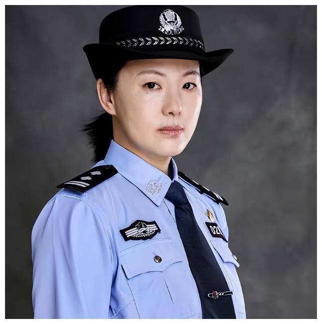 大陆演警察的女演员图片