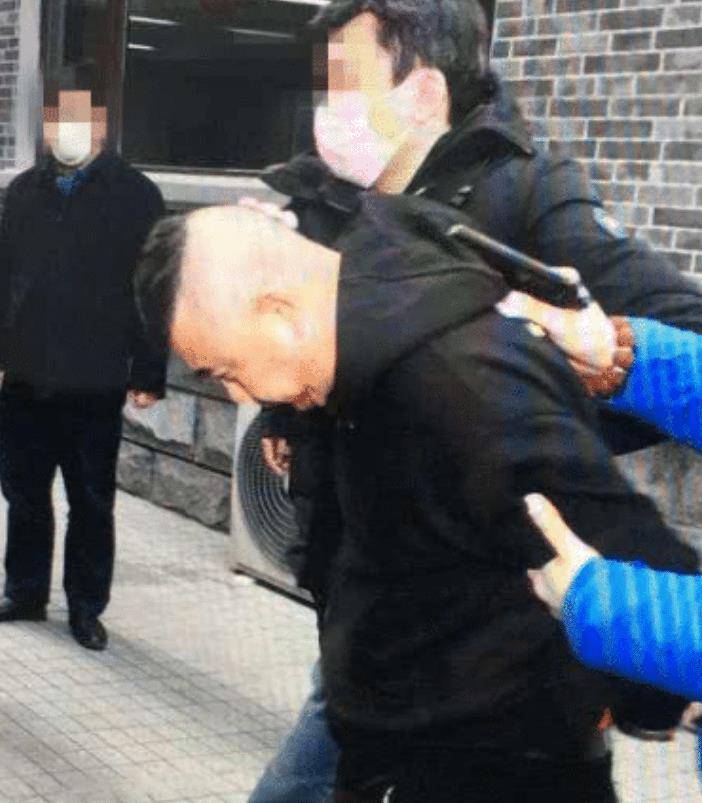 原创南大杀学生案麻继钢遭家人放弃妻子希望直接死刑