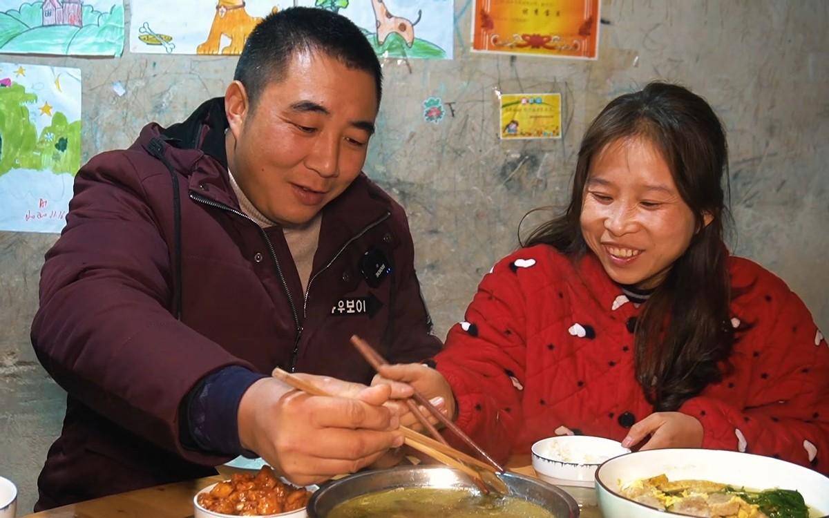 从农村主妇到千万网红,被央视点赞的网红桃子姐,现在怎样了?