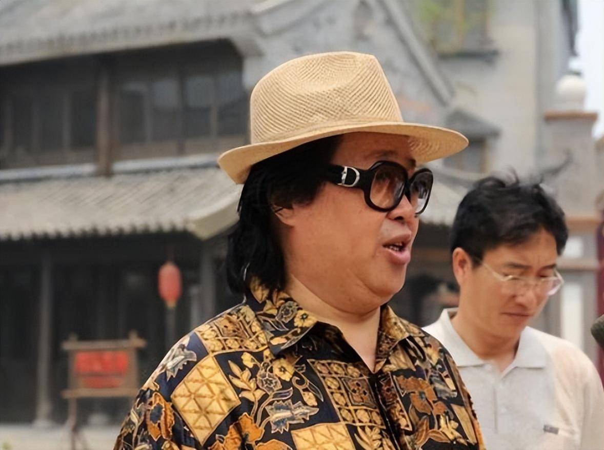 而刘大印为了能顺利拍摄,也是接受了这一条件.