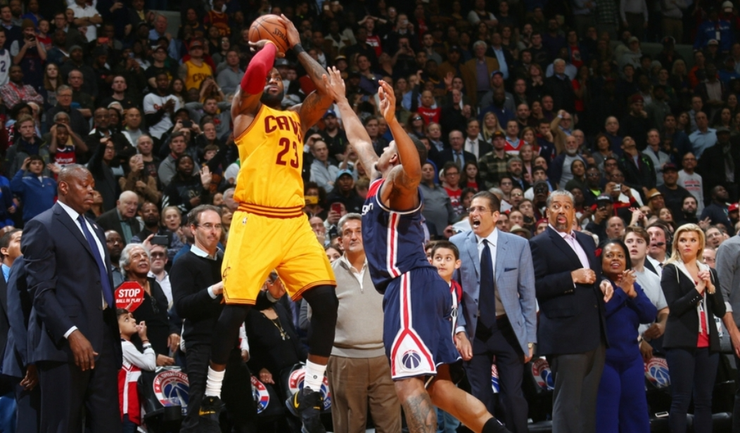 勒布朗-詹姆斯_赛季_内线