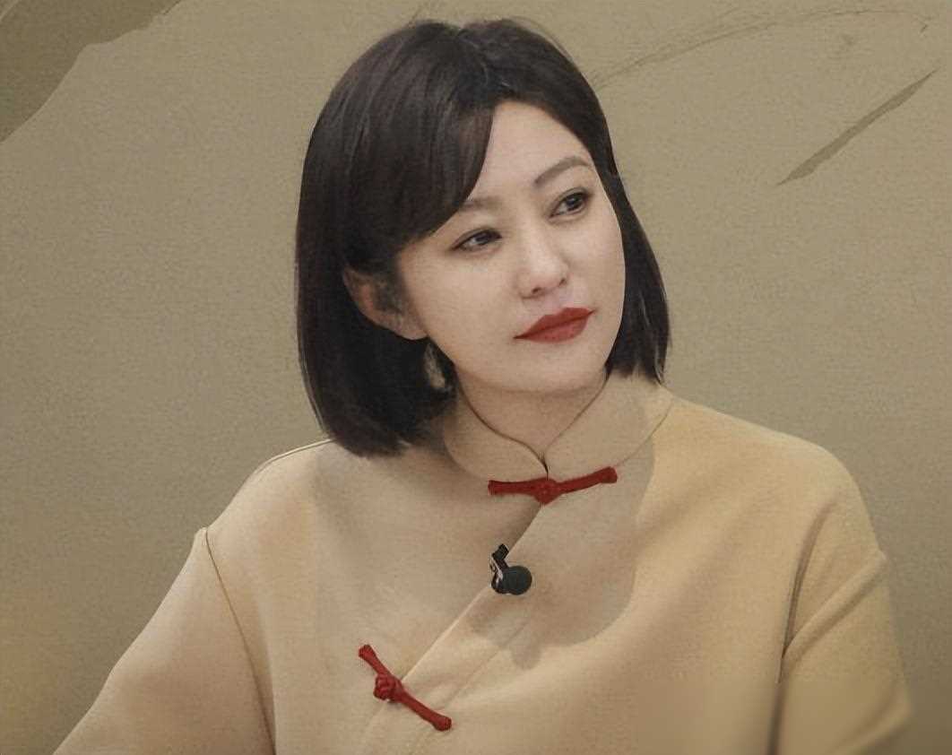 郝蕾与刘烨离婚后自己一人养育双胞胎儿子如今怎么样了