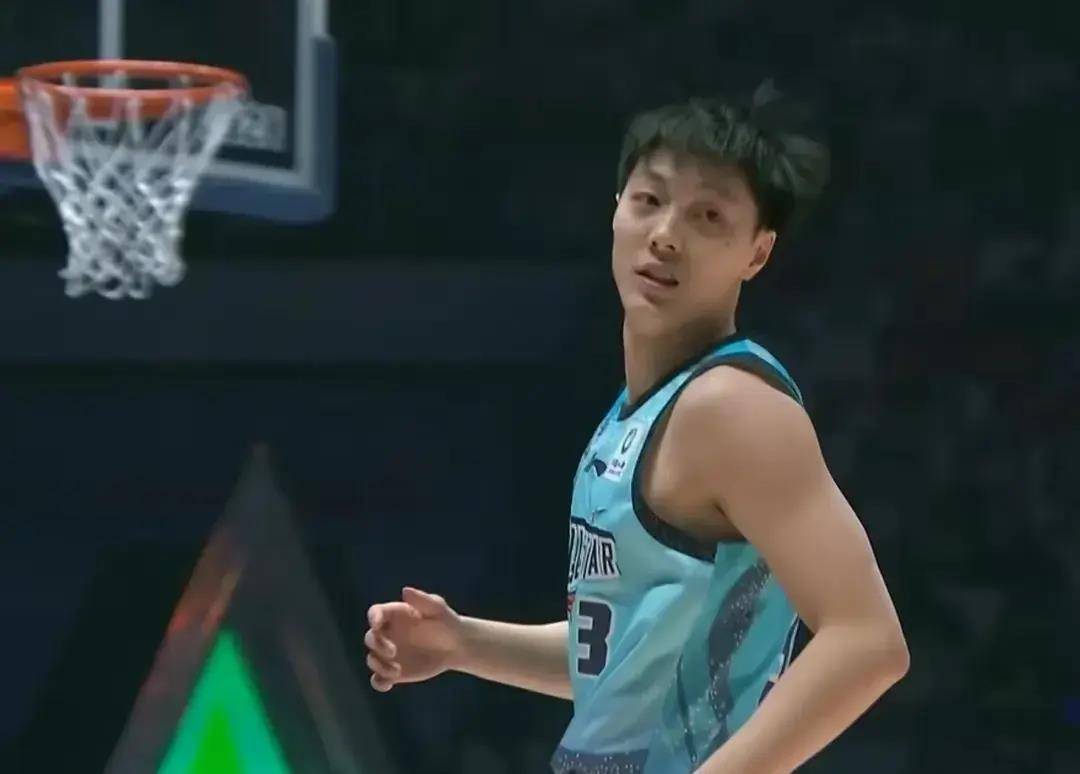 胡明轩获得2023–2024赛季全明星赛mvp,有些人是不是该兑现诺言_篮板