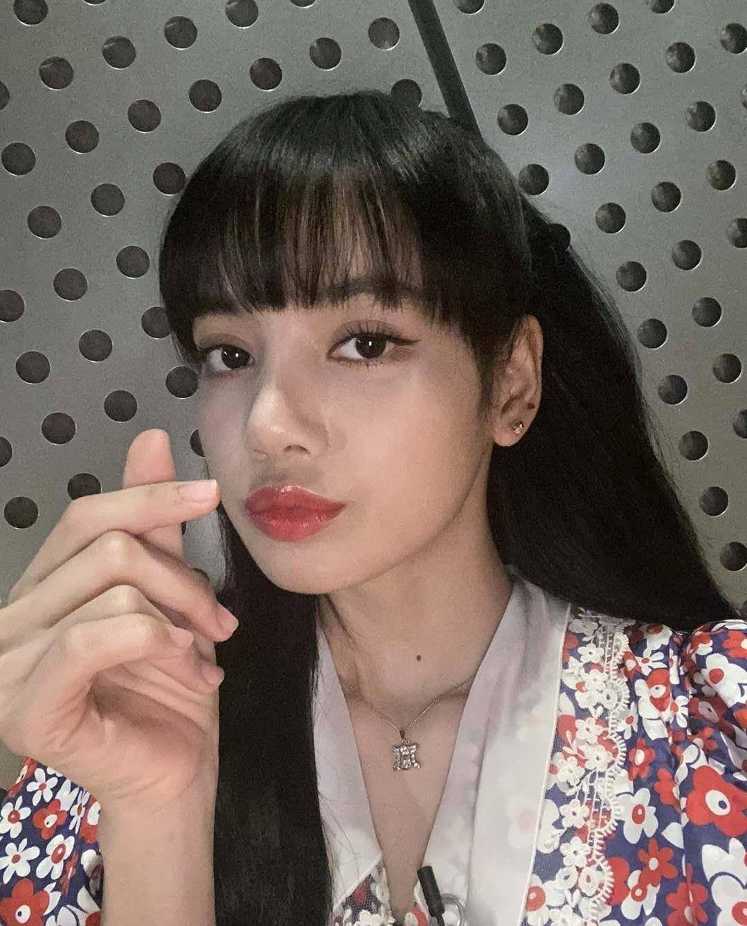 原创jennie代言乐天产品粉丝狂喊买买买却遭到网友抵制