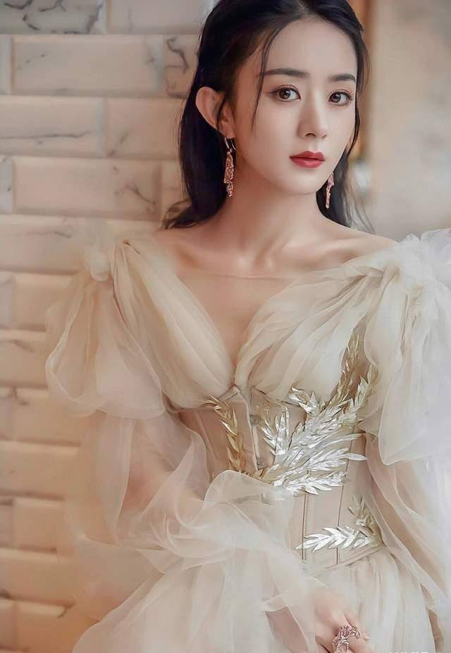 原创从饭店服务员到顶流大女主赵丽颖是如何一路逆袭的