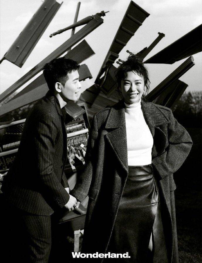 萧敬腾夫妇合体拍大片,50岁林有慧显年轻,老萧无名指纹老婆名字_和林