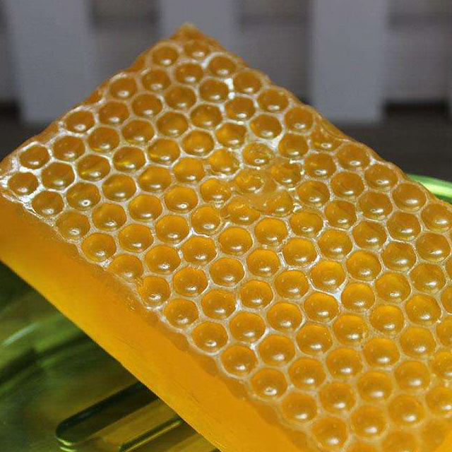 原创蜂胶虽好但不是人人都适合这类人最好少吃