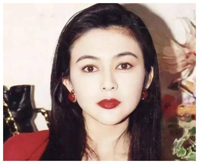 关之琳:不上镜却美如仙女,袁咏仪直呼不像真人_内心_艺术_气质