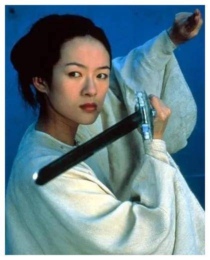 章子怡:巨星背后的工人家庭,实力颜值并存,卧虎藏龙.