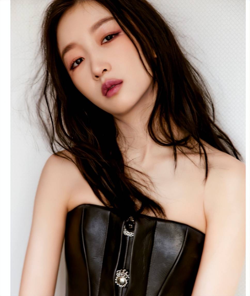生活还得继续了,那么网友觉得也是美出了新的高度,近日,周冬雨工作室