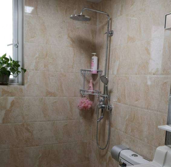 原创为省钱简装新房入住三个月卫生间这8个问题让我心碎想重装