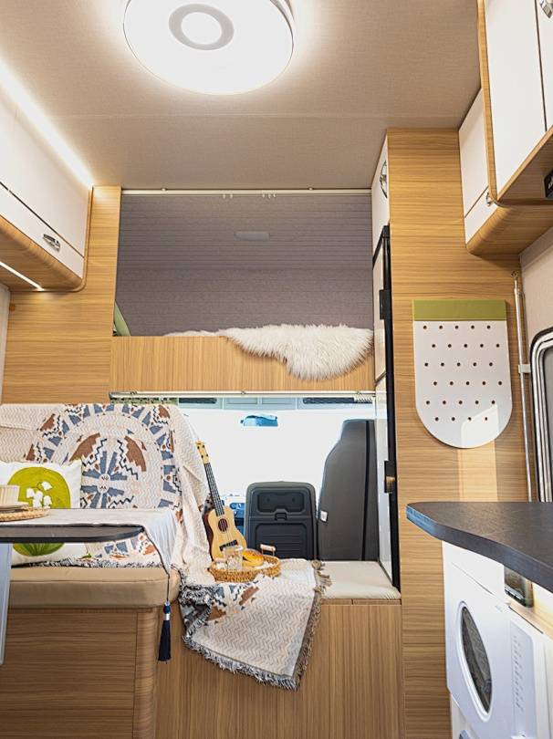 线上逛一逛法美瑞的房车!_搜狐汽车_搜狐网