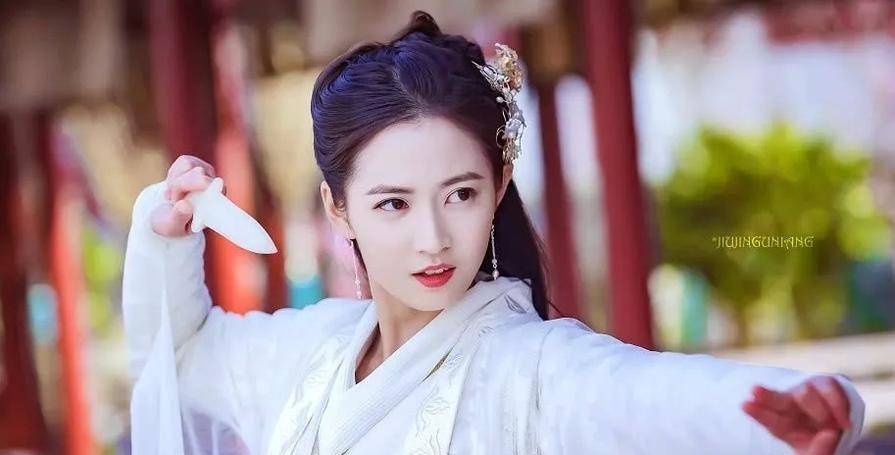 最喜欢的张无忌和赵敏,就是曾舜晞和陈钰琪的版本_殷离_什么_因为