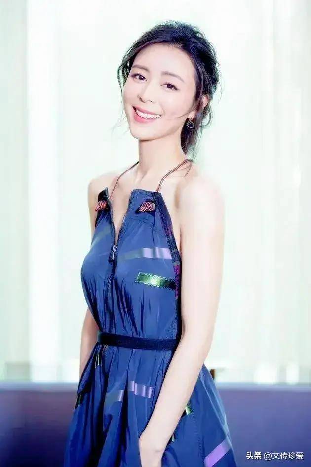 张静初清纯甜美温婉大方演技一流